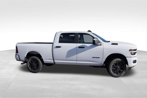 2026 RAM 3500 Big Horn Crew Cab 4x4 6'4' Box
