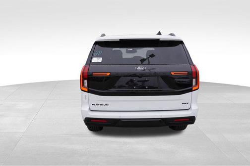Oxford White 2026 Ford Expedition Max Platinum