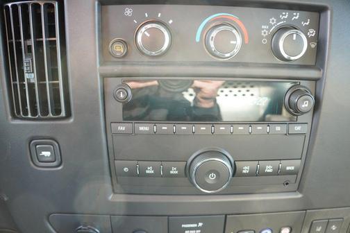 2025 Chevrolet Express 2500 RWD 2500 Extended Wheelbase WT