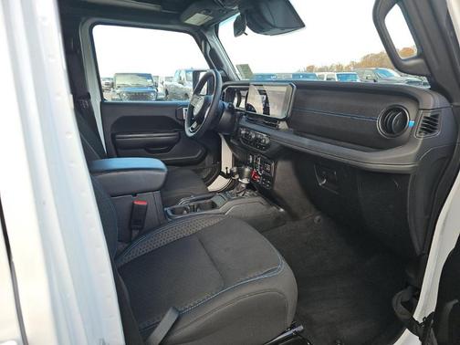 2025 Jeep Wrangler 4xe Rubicon