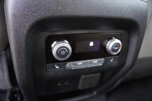 2024 GMC Acadia AWD Elevation