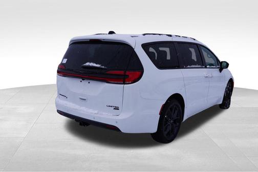 2026 Chrysler Pacifica Limited