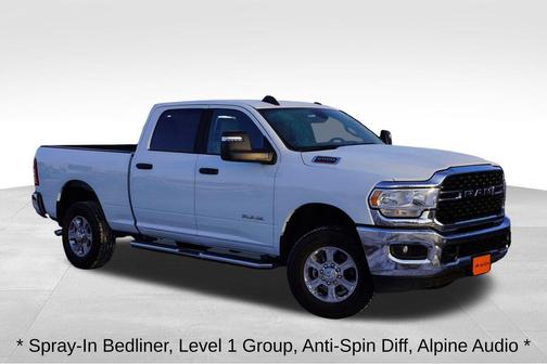 2024 RAM 2500 Big Horn Crew Cab 4x4 6'4' Box