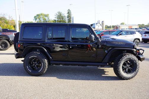 2020 Jeep Wrangler Unlimited Willys 4X4