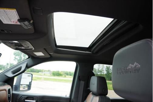 2022 Chevrolet Silverado 3500 High Country