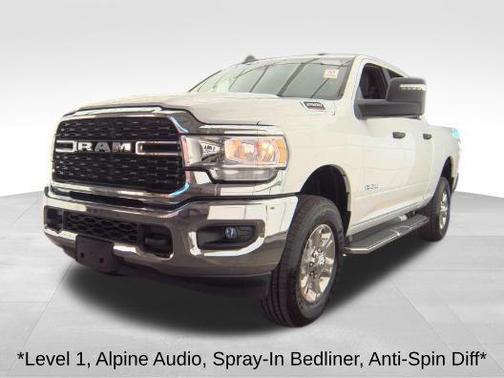 2024 RAM 2500 Big Horn Crew Cab 4x4 6'4' Box