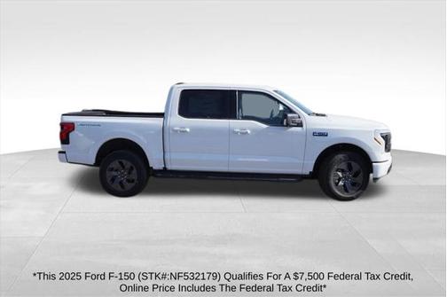2025 Ford F-150 Lightning Flash