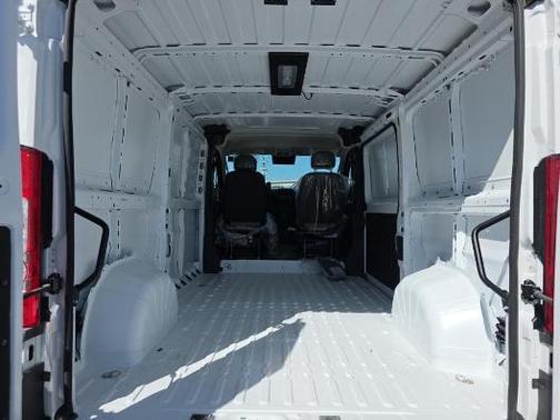 2025 RAM ProMaster 2500 Tradesman