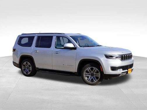 Silver Zynith 2022 Jeep Wagoneer Series III 4x4