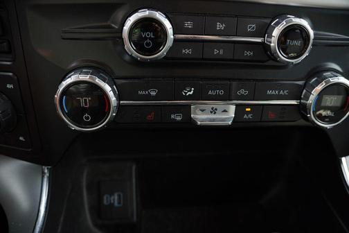 Iconic Silver Metallic 2021 Ford F-150 XLT