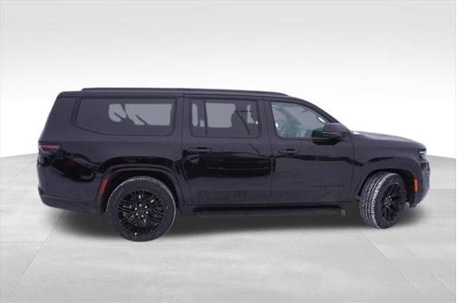 2025 Jeep Wagoneer L Series II Carbide 4x4