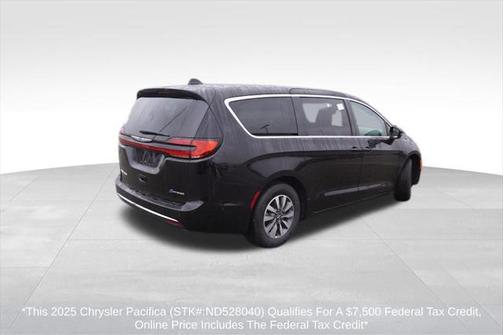 2025 Chrysler Pacifica Hybrid Select