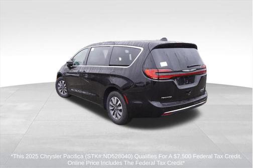 2025 Chrysler Pacifica Hybrid Select