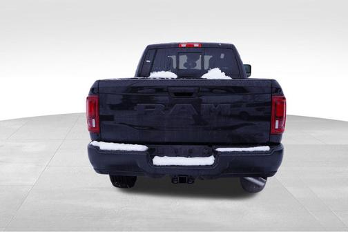 2026 RAM 3500 Tradesman Crew Cab 4x4 6'4' Box