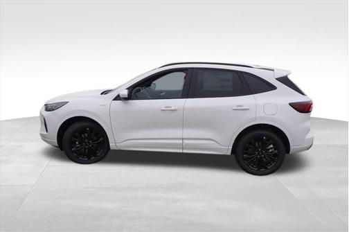 2025 Ford Escape ST-Line Elite