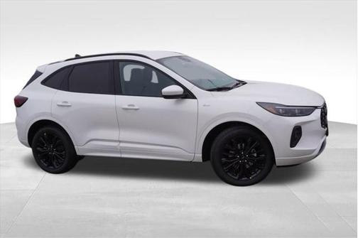 2025 Ford Escape ST-Line Elite