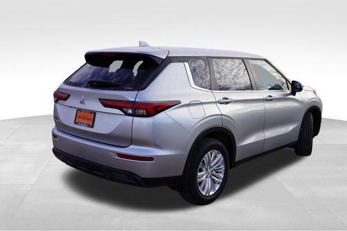 2023 Mitsubishi Outlander ES 2.5 S-AWC