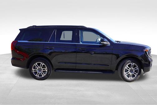 Agate Black Metallic 2025 Ford Expedition Active