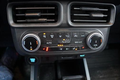 2023 Ford Maverick Lariat