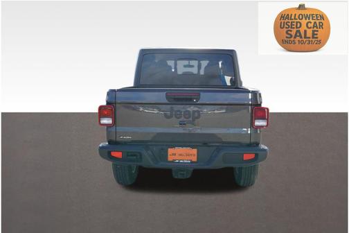 2022 Jeep Gladiator Sport S