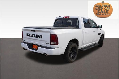 2018 RAM 1500 Night Crew Cab 4x4 5'7' Box