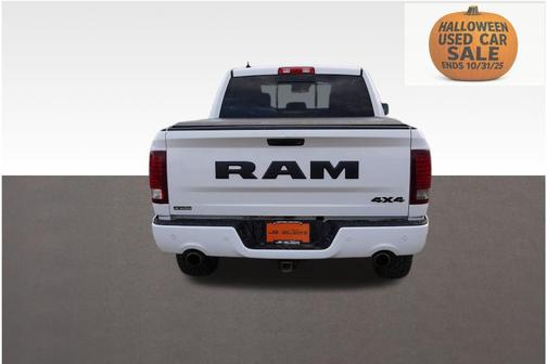 2018 RAM 1500 Night Crew Cab 4x4 5'7' Box