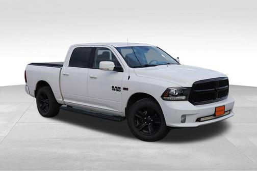 2018 RAM 1500 Night Crew Cab 4x4 5'7' Box