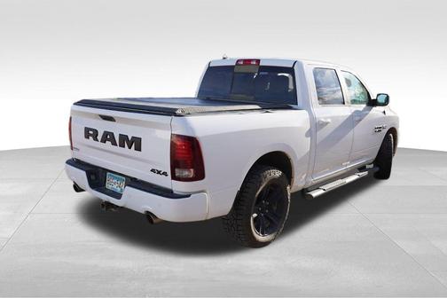 2018 RAM 1500 Night Crew Cab 4x4 5'7' Box