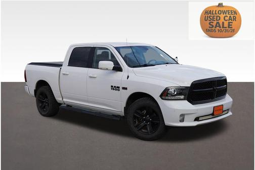 2018 RAM 1500 Night Crew Cab 4x4 5'7' Box
