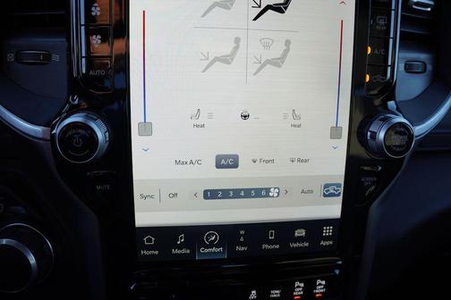 2024 RAM 2500 Big Horn Crew Cab 4x4 6'4' Box