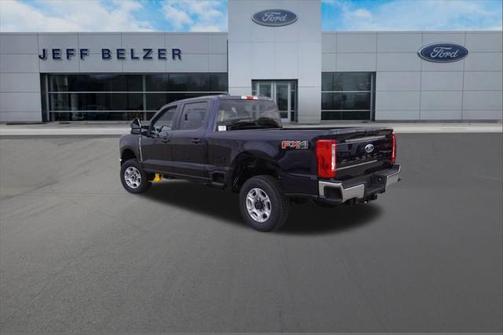 2025 Ford F-350 XLT