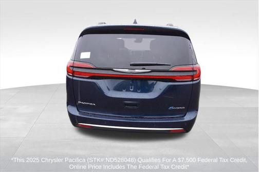 2025 Chrysler Pacifica L