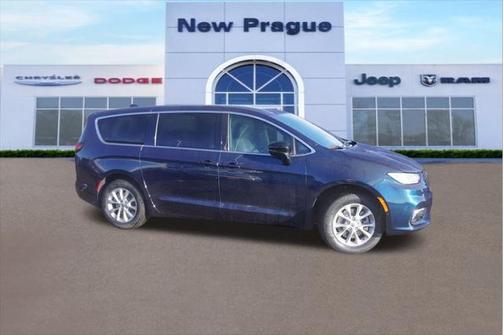 2025 Chrysler Pacifica L