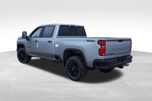 2026 Chevrolet Silverado 3500 LT