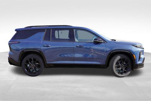 Lakeshore Blue Metallic 2026 Chevrolet Traverse RS