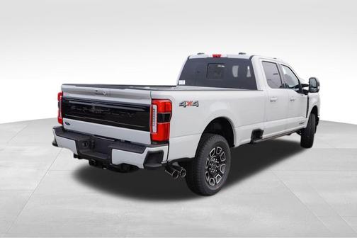 2026 Ford F-250 Platinum