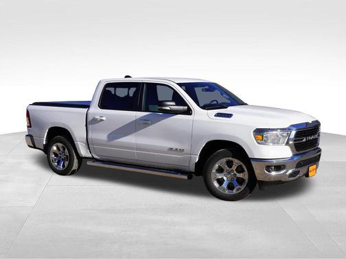Bright White Clearcoat 2021 RAM 1500 Big Horn/Lone Star