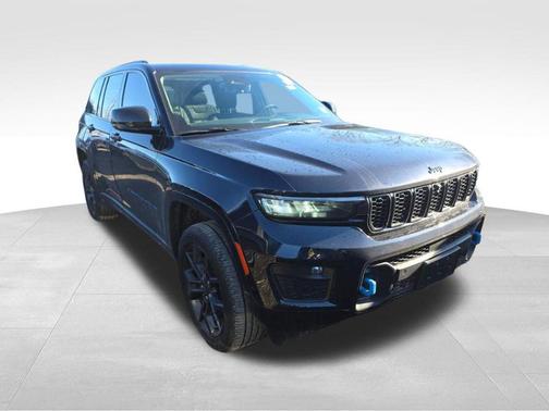 2023 Jeep Grand Cherokee 4xe 30th Anniversary