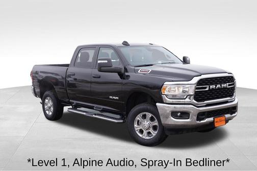 2024 RAM 2500 Big Horn Crew Cab 4x4 6'4' Box
