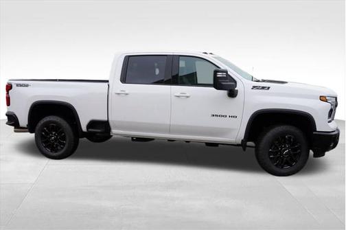 2025 Chevrolet Silverado 3500 LTZ