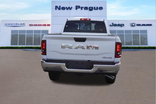 2025 RAM 3500 Tradesman Crew Cab 4x4 6'4' Box