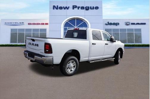2025 RAM 3500 Tradesman Crew Cab 4x4 6'4' Box