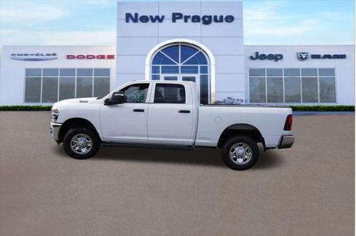 2025 RAM 3500 Tradesman Crew Cab 4x4 6'4' Box