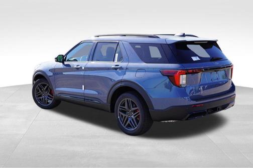 Vapor Blue Metallic 2026 Ford Explorer ST-Line