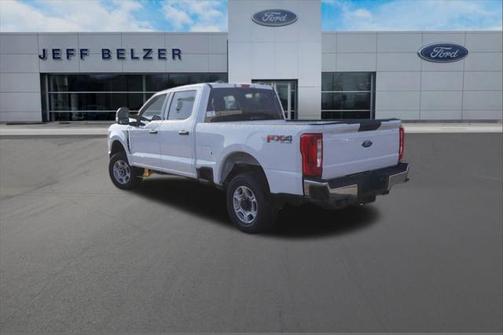 2025 Ford F-350 XLT
