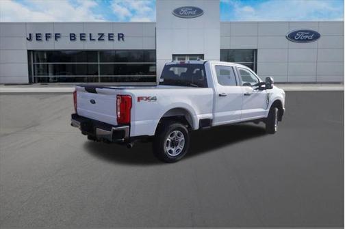 2025 Ford F-350 XLT