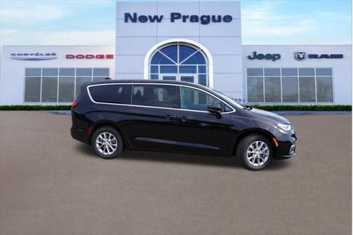 2025 Chrysler Pacifica L