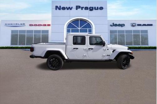 2025 Jeep Gladiator Nighthawk