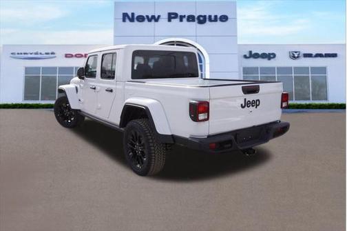 2025 Jeep Gladiator Nighthawk