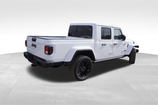 2025 Jeep Gladiator Nighthawk